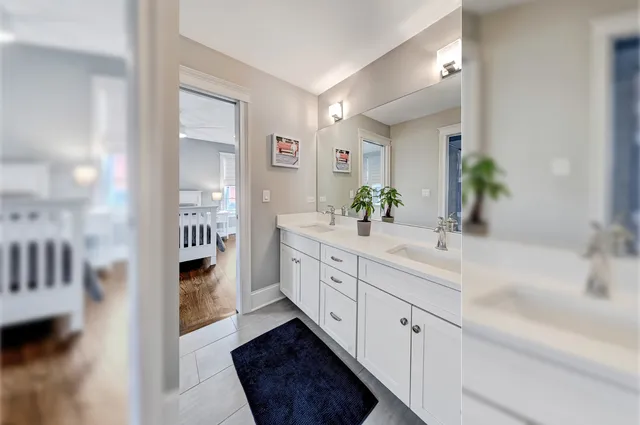 $1,999,000 | 5136 Grand Avenue, Western Springs, IL 60558