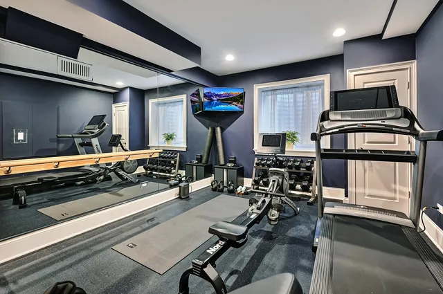 $1,999,000 | 5136 Grand Avenue, Western Springs, IL 60558