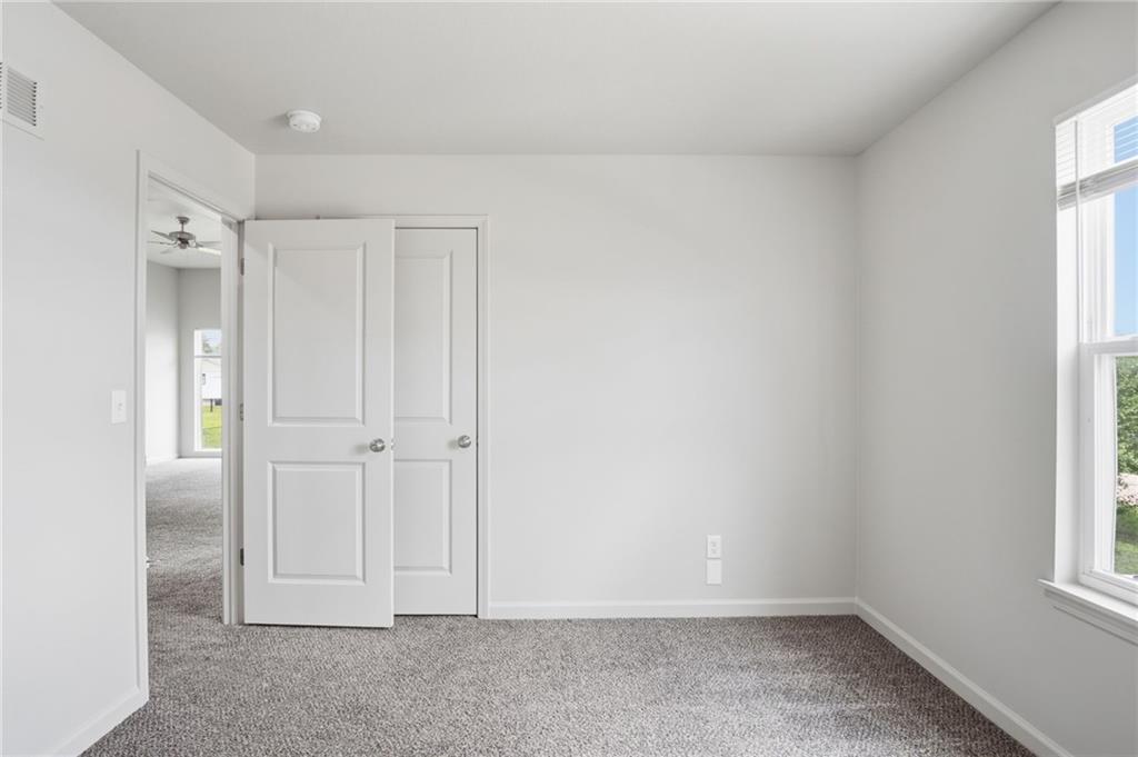 21808 Southcreek Road Peculiar, MO 64078 - Photo 21 of 38