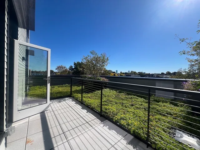 $2,950 | 154 Broadway, Unit 408, Somerville, MA 02145