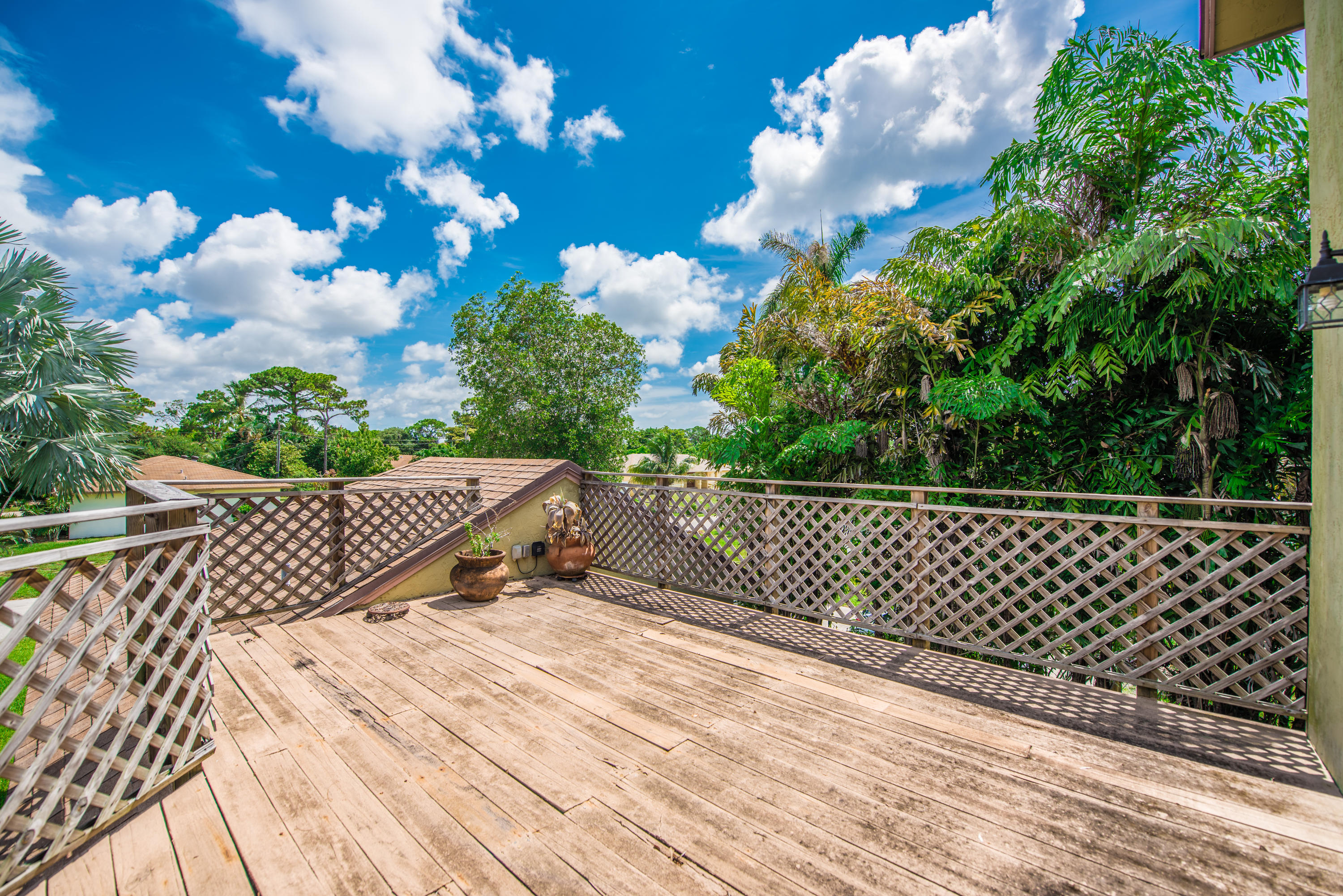 15114 Harrison Road Delray Beach, FL 33484 - Photo 36 of 59 Porch Right 2