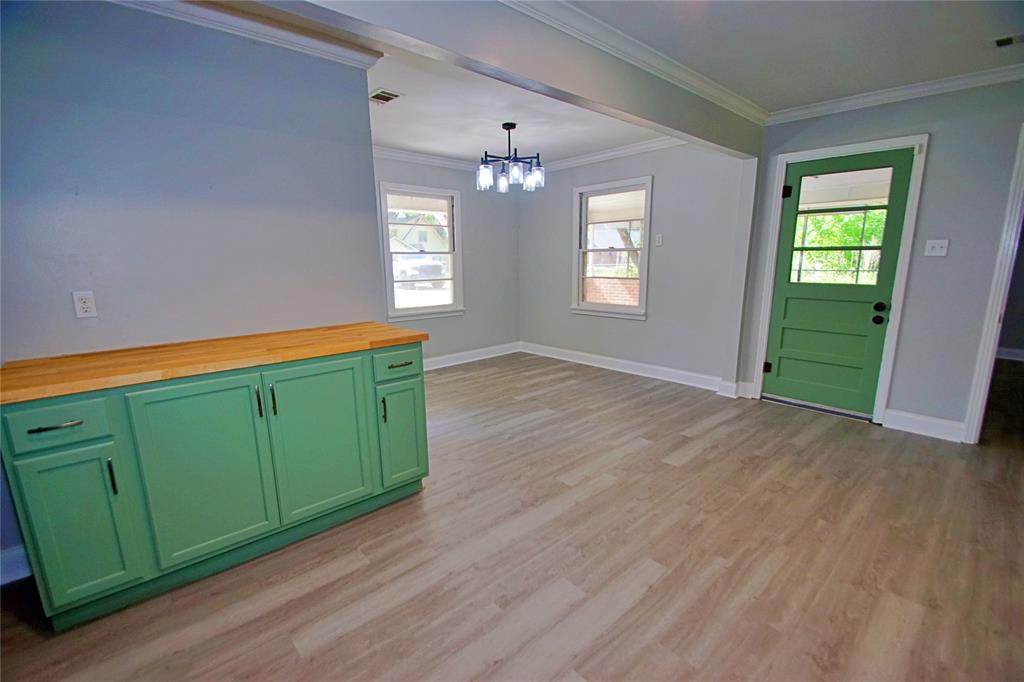 104 Orr Street Sarepta, LA 71071 - Photo 11 of 24 Kitchen and Dining