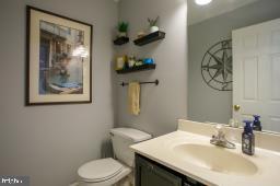 721 Oxford Road Lancaster, PA 17601 - Photo 18 of 29 Gallery Image 18