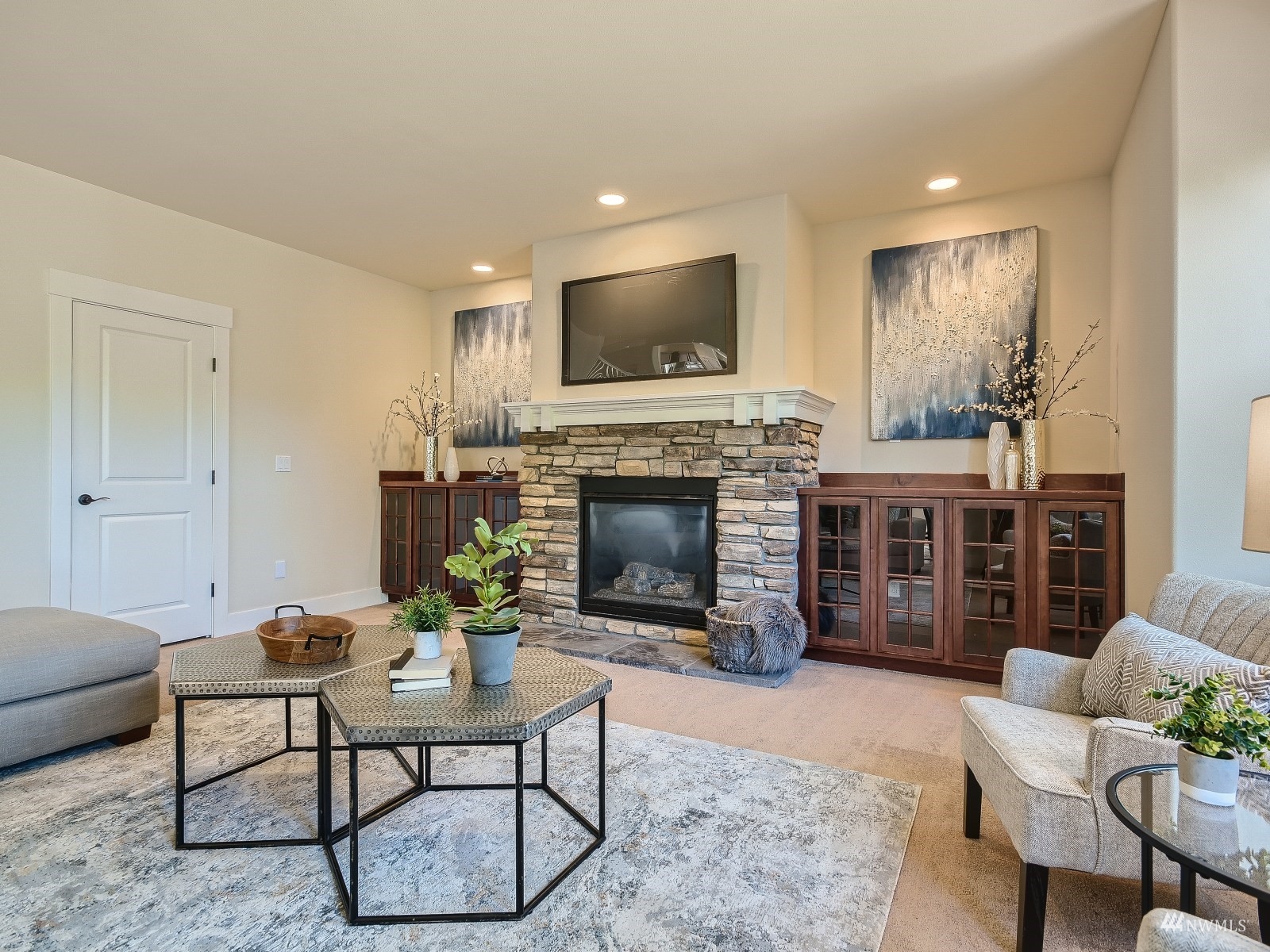 4924 Northeast 25th Street Renton, WA 98059 - Photo 11 of 28 Gallery Image 11