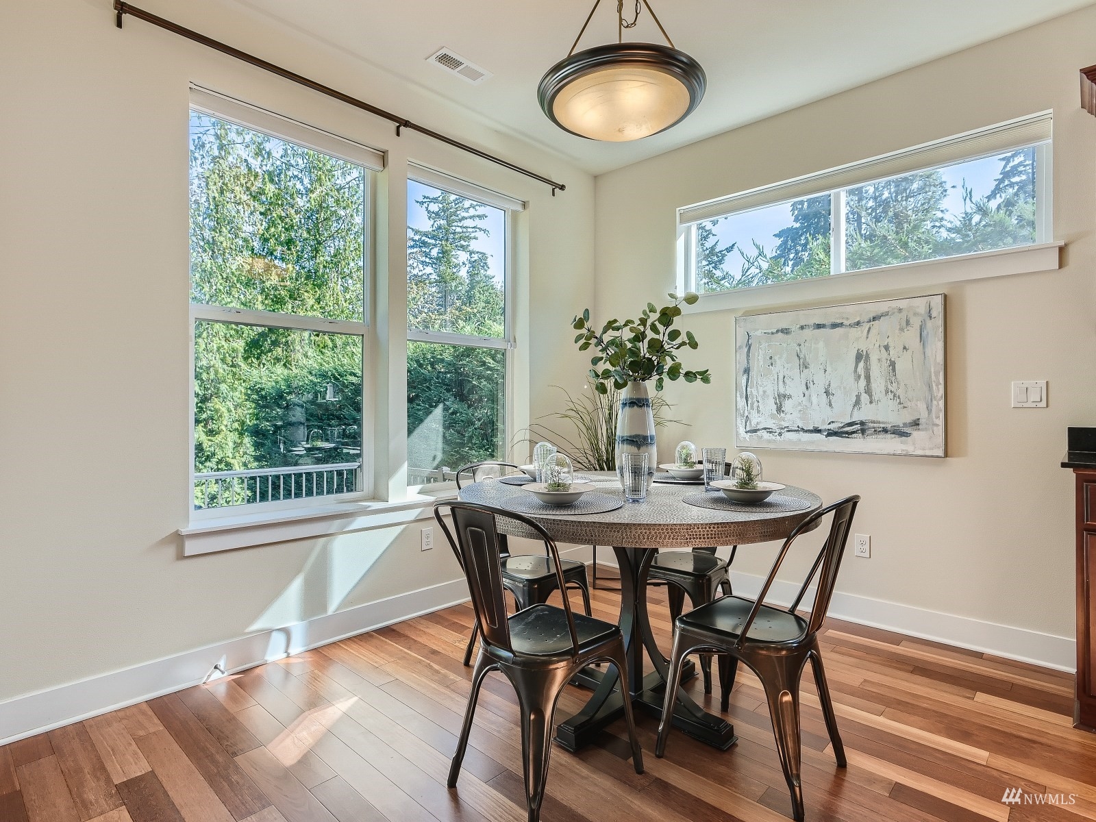 4924 Northeast 25th Street Renton, WA 98059 - Photo 10 of 28 Gallery Image 10