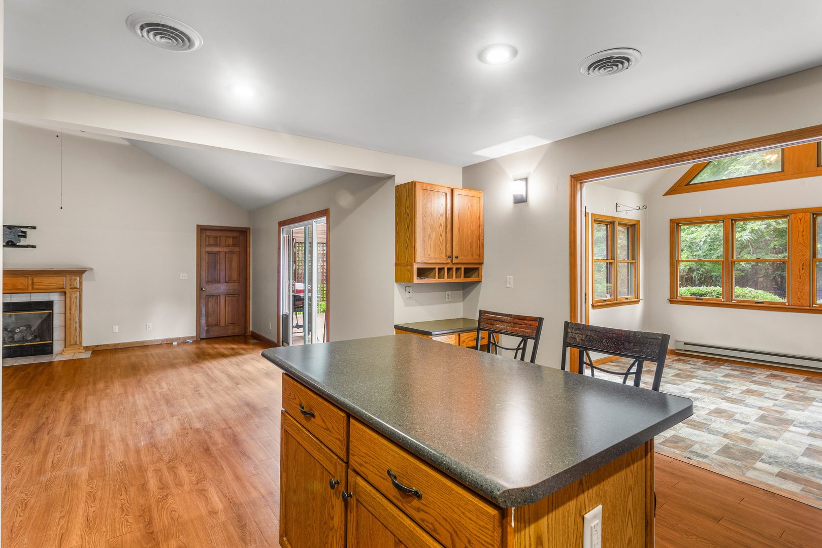 2104 Doubletree Lane Champaign, IL 61822 - Photo 20 of 47
