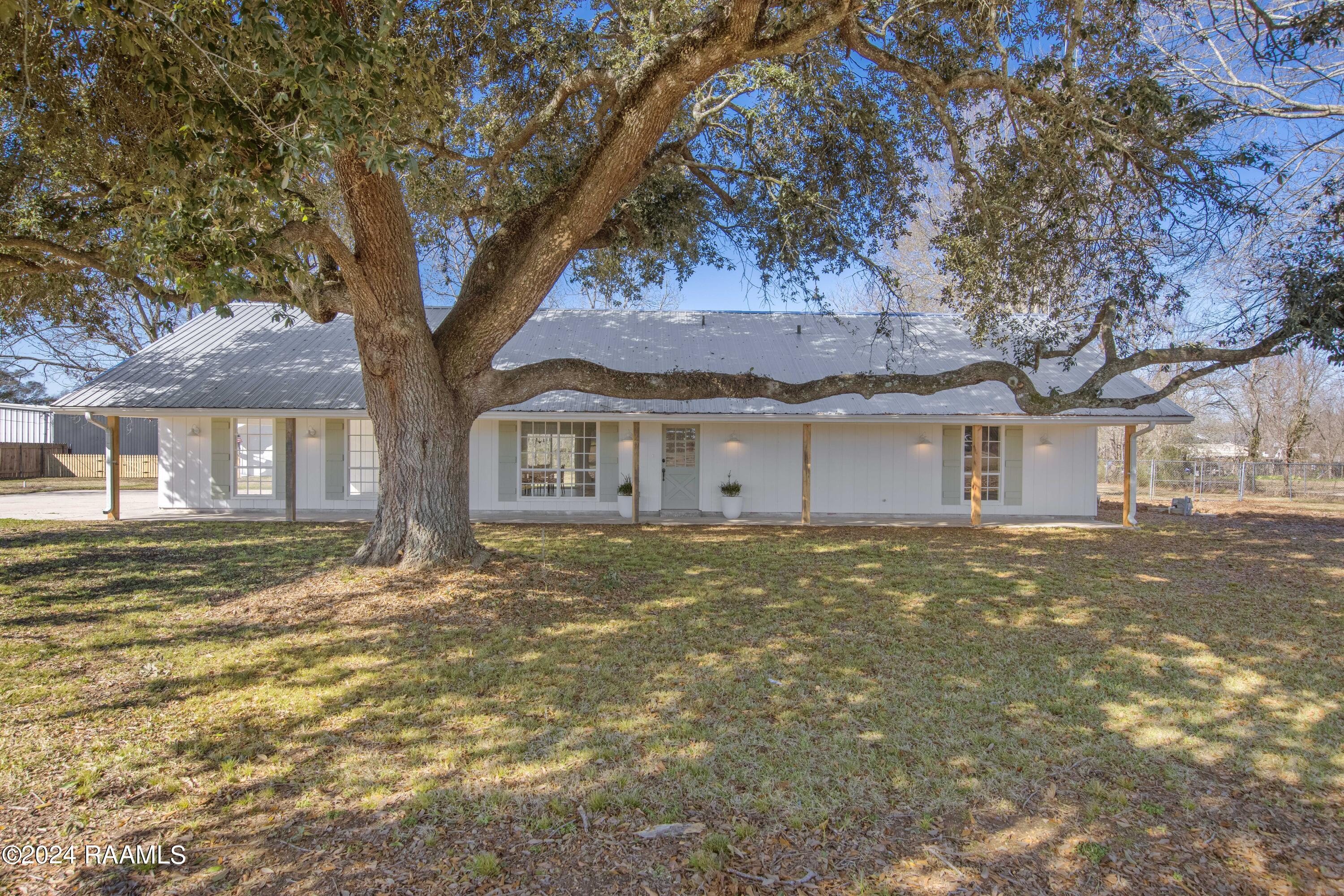 123 Printemps Road Carencro, LA 70520 - Photo 2 of 37 123 Printemps Rd-1