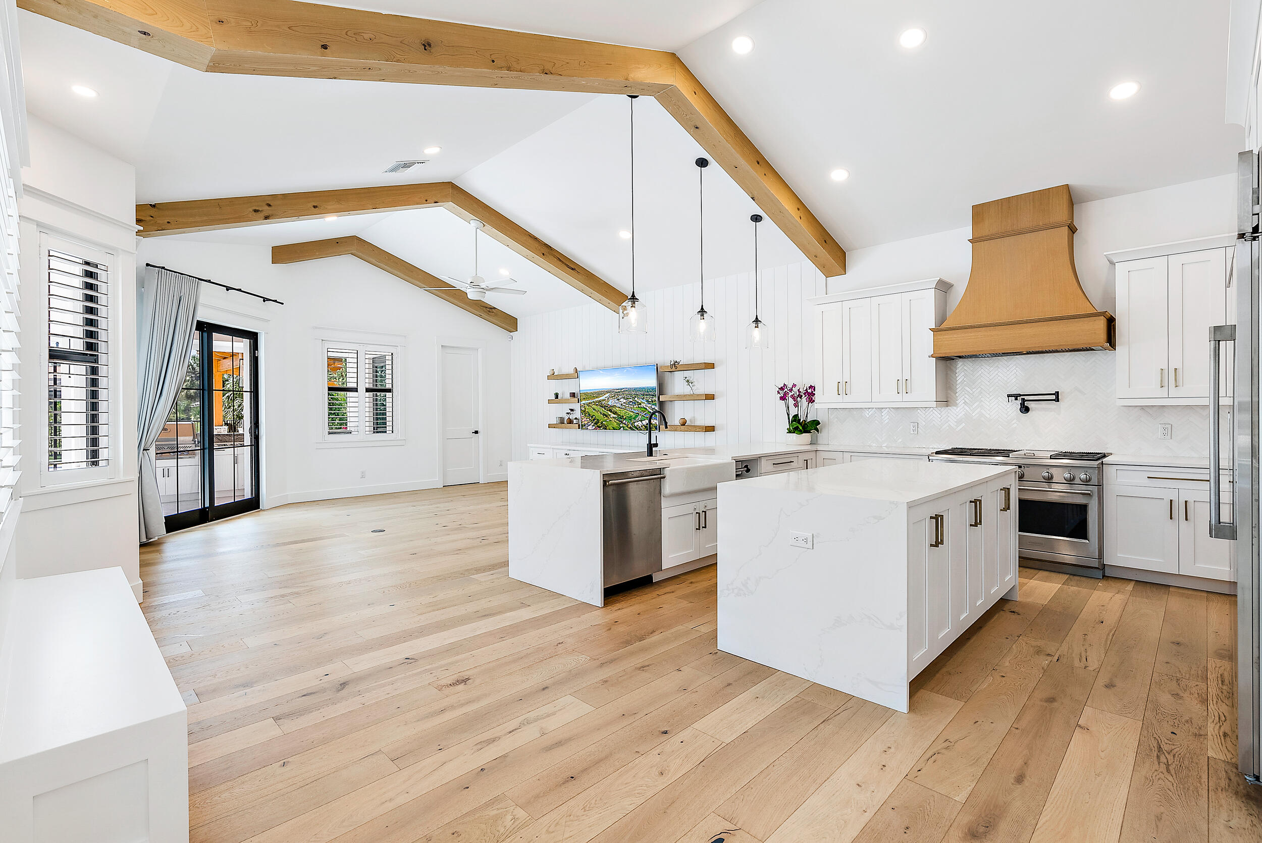 18764 Southeast Jupiter River Drive Jupiter, FL 33458 - Photo 29 of 67 Kitchen