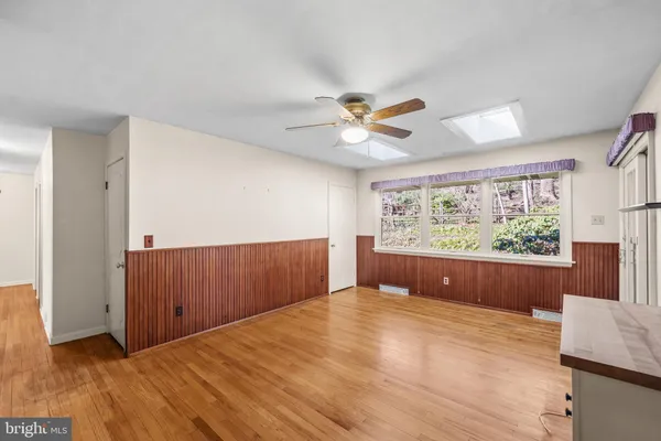 $610,000 | 105 Vernon Lane, Yardley, PA 19067