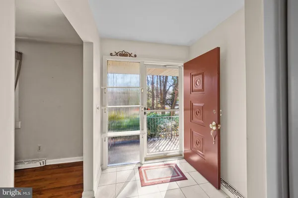 $610,000 | 105 Vernon Lane, Yardley, PA 19067