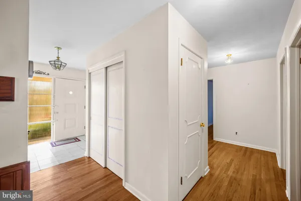 $610,000 | 105 Vernon Lane, Yardley, PA 19067