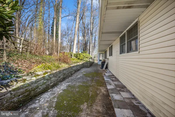 $610,000 | 105 Vernon Lane, Yardley, PA 19067