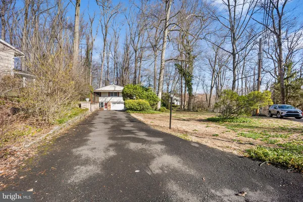 $610,000 | 105 Vernon Lane, Yardley, PA 19067