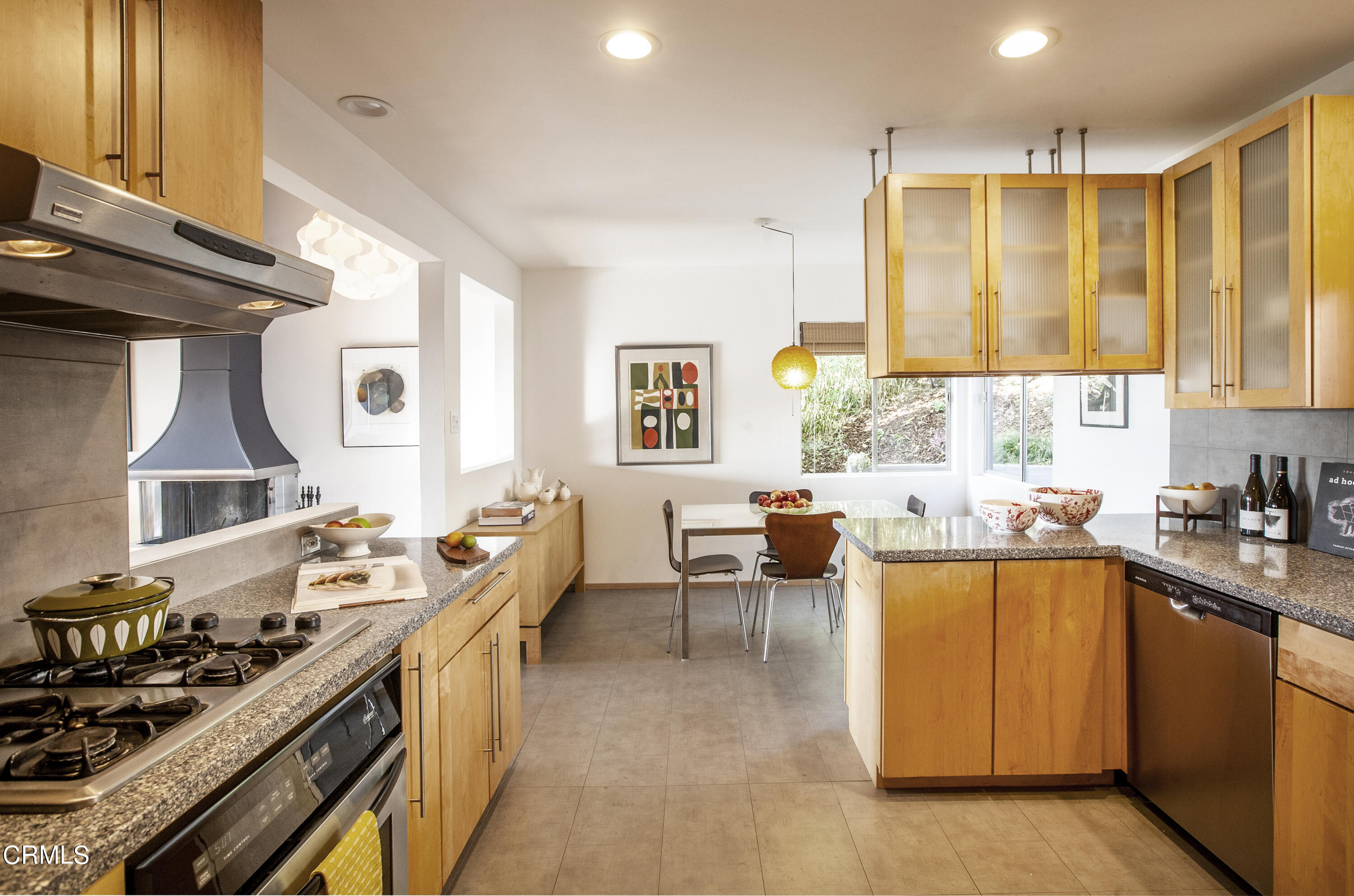 329 Redwood Drive Pasadena, CA 91105 - Photo 13 of 32 a kitchen with lots of counter top space