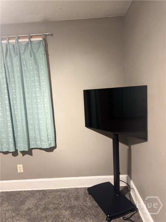 634 Kline Street Savannah, GA 31415 - Photo 15 of 28 Bedroom 1