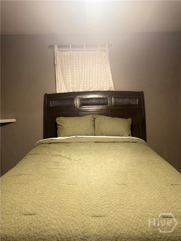 634 Kline Street Savannah, GA 31415 - Photo 22 of 28 Bedroom 2