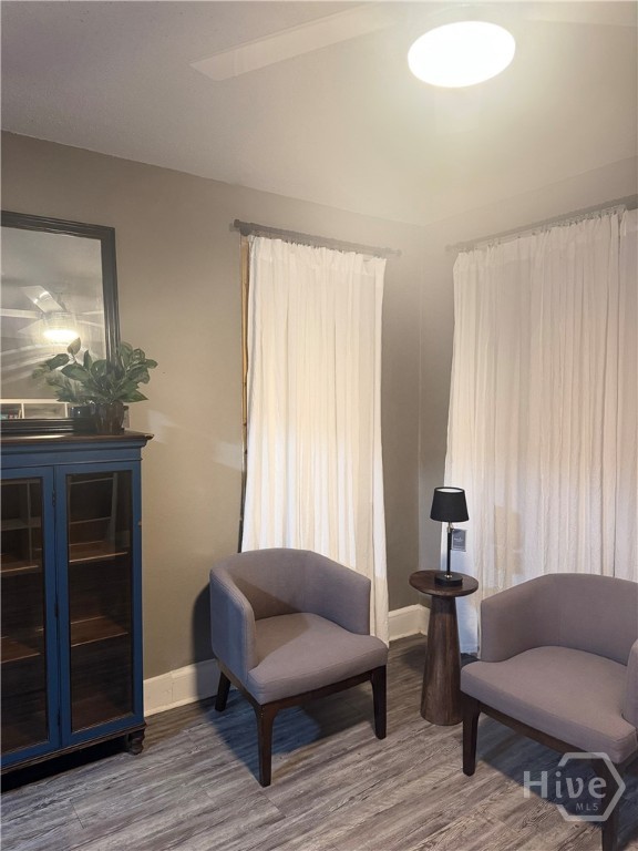 634 Kline Street Savannah, GA 31415 - Photo 4 of 28 Sitting Room