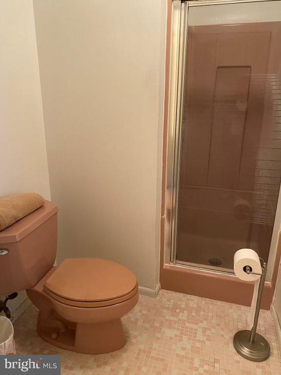 12427 Persimmon Road Upper Marlboro, MD 20772 - Photo 14 of 18 Primary Bedroom Bath