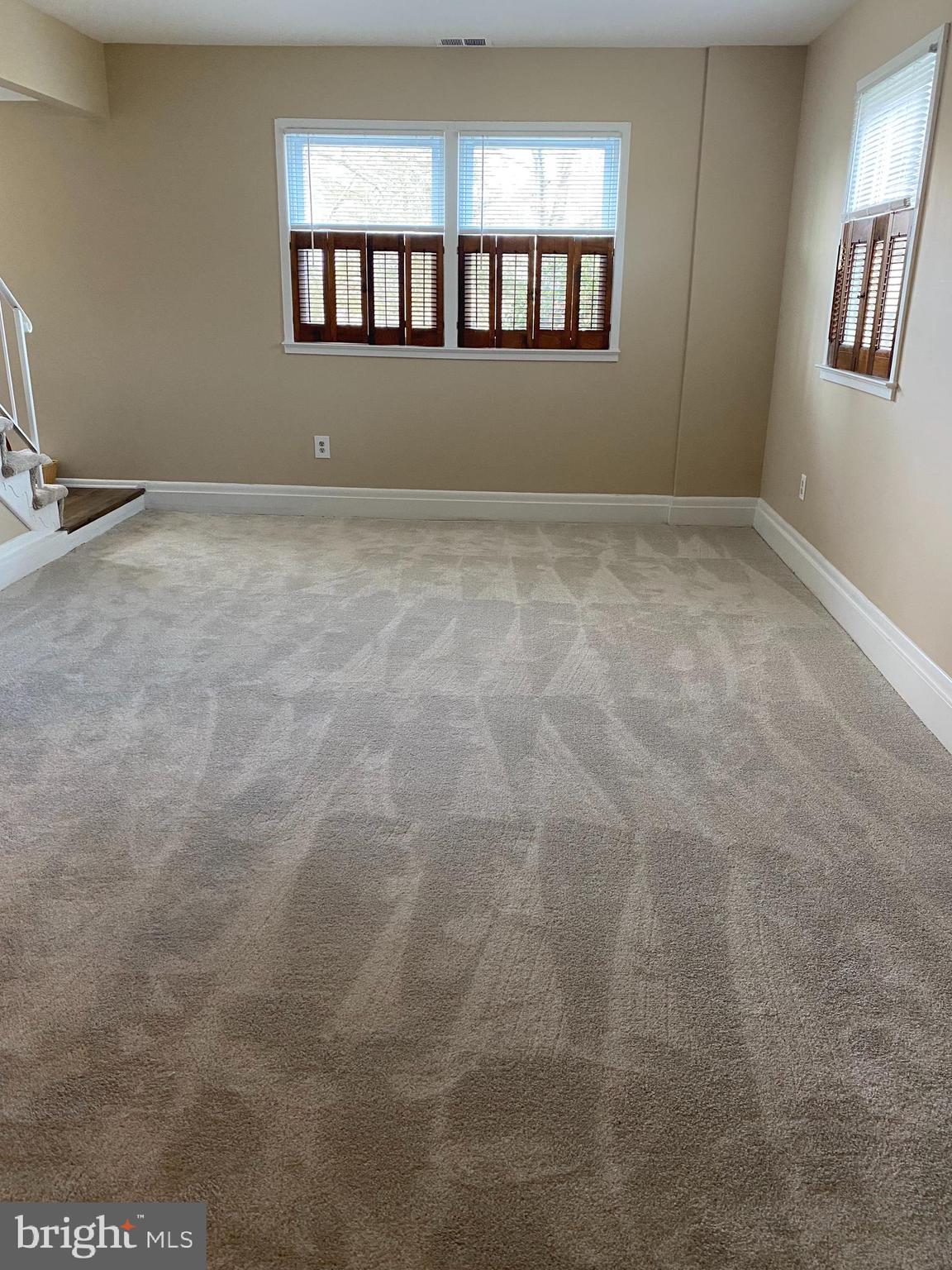 12427 Persimmon Road Upper Marlboro, MD 20772 - Photo 7 of 18 Formal Step-down Living Room