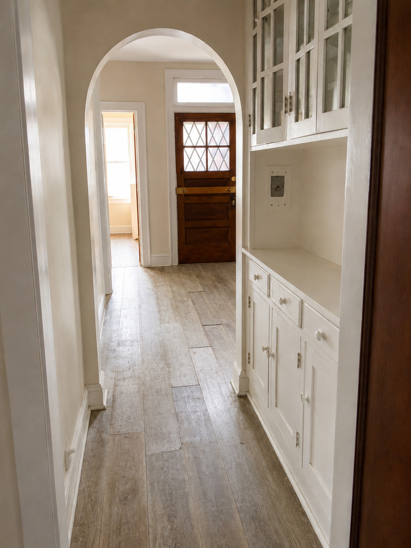 8017 South Rhodes Avenue Chicago, IL 60619 - Photo 10 of 29 Gallery Image 10
