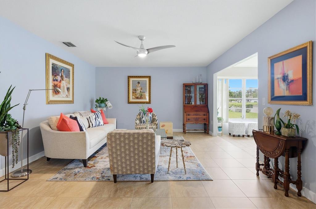 3944 Lakeside Road, Unit 160 Sarasota, FL 34232 - Photo 16 of 62 Gallery Image 16