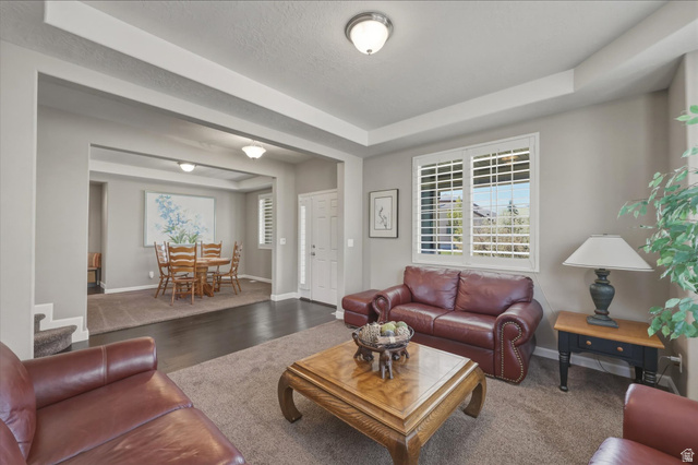 2087 Autumn Fields Lane Draper, UT 84020 - Photo 8 of 61 Front Living Room