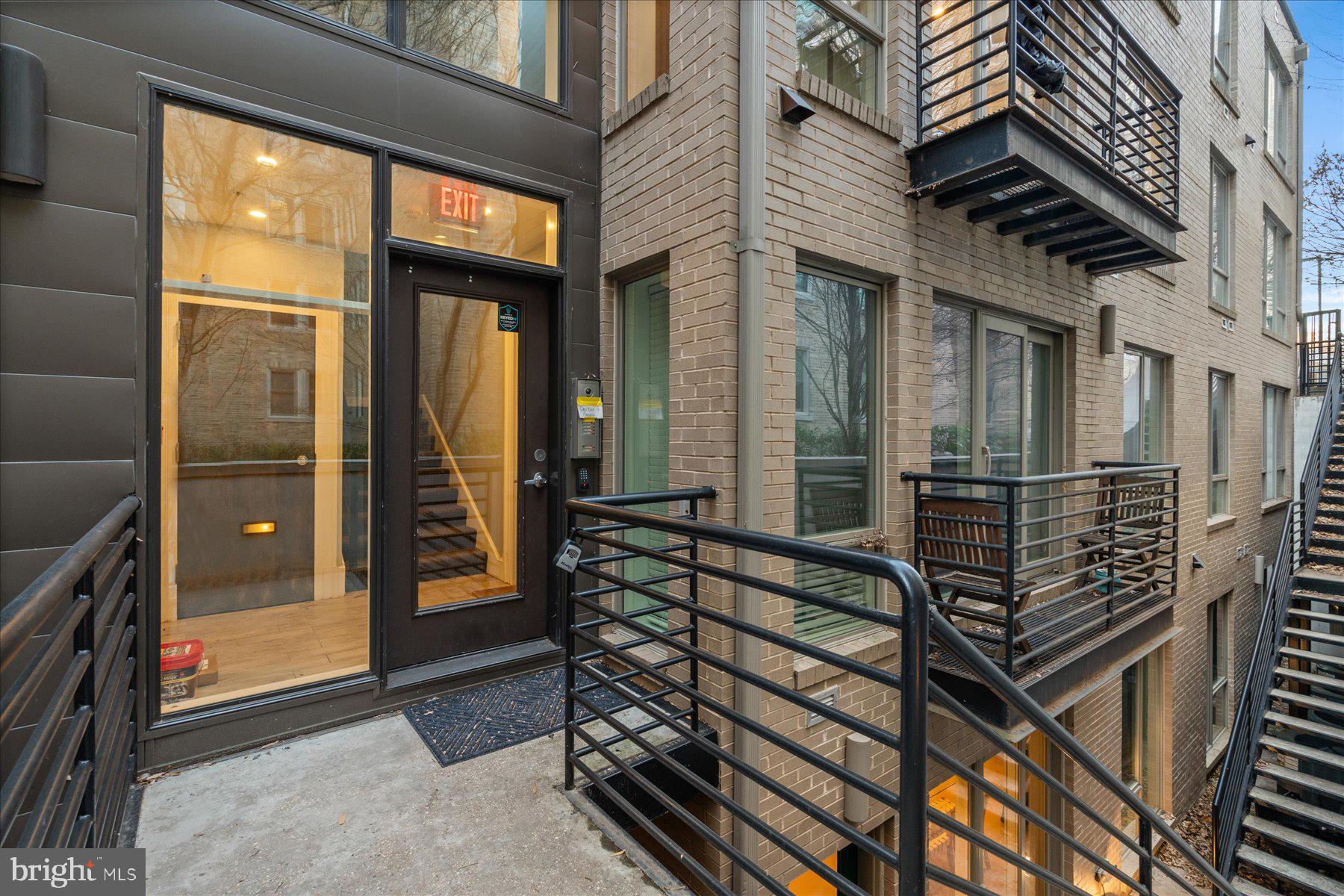 2014 Kalorama Road Northwest, Unit 7 Washington, DC 20009 - Photo 23 of 23 Secure building entry