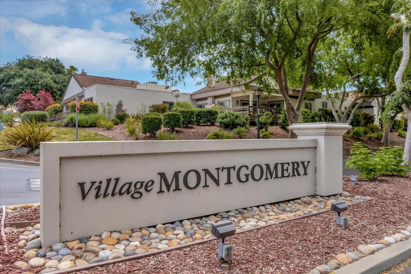 8387 Riesling Way San Jose, CA 95135 - Photo 35 of 52 a sign that is on the wall of a building