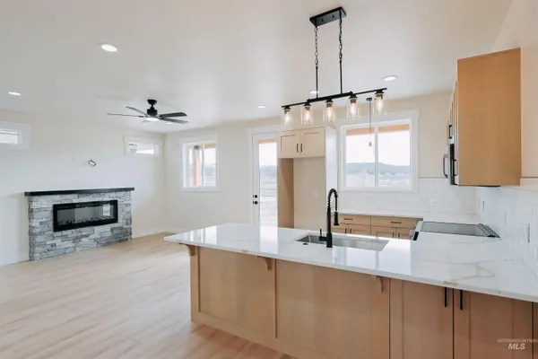 $549,000 | 10 North Crk Way, Cascade, ID 83611