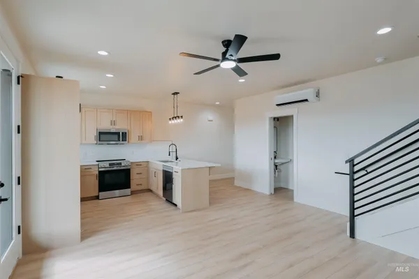 $549,000 | 10 North Crk Way, Cascade, ID 83611