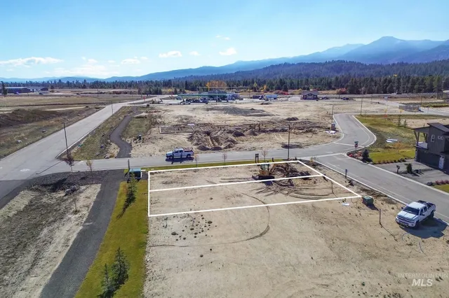 $549,000 | 10 North Crk Way, Cascade, ID 83611