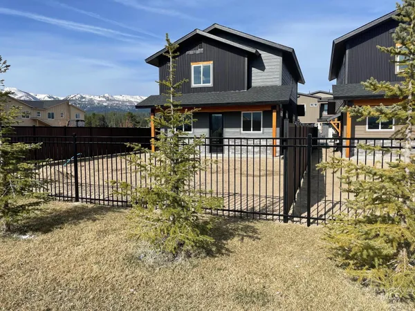 $549,000 | 10 North Crk Way, Cascade, ID 83611