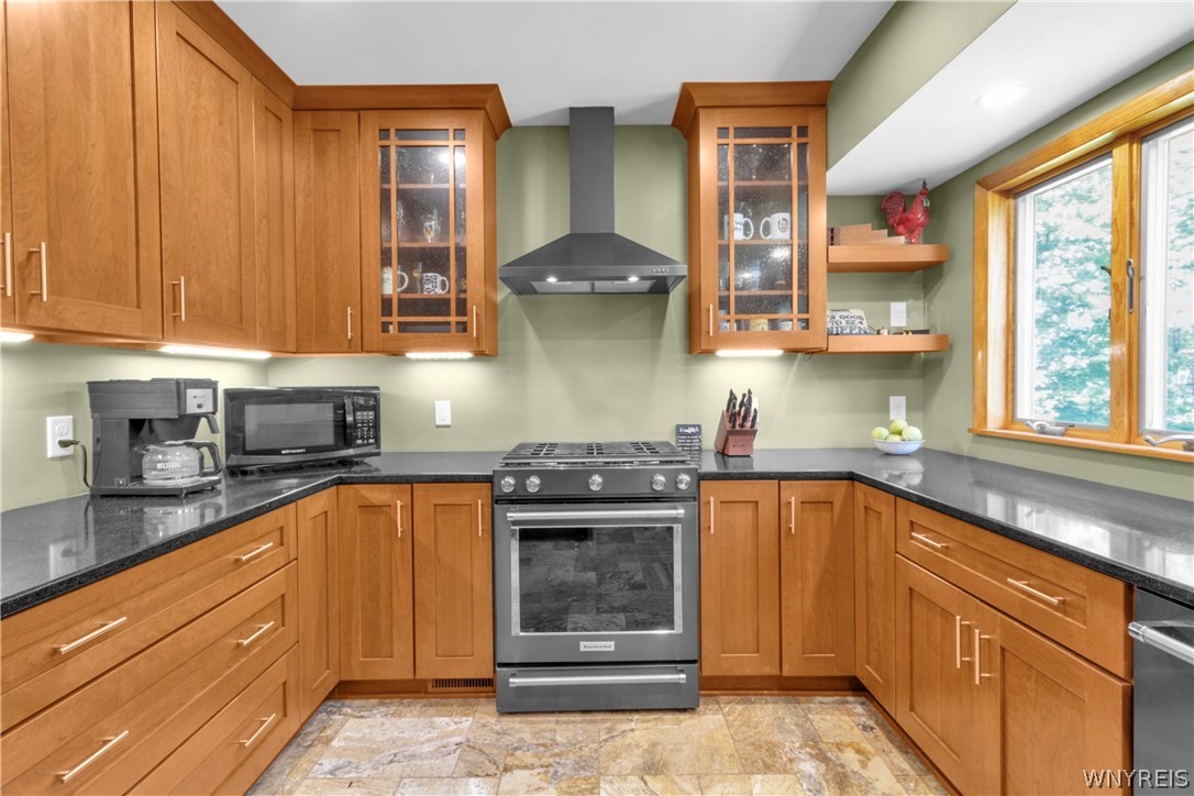 150 Girdle Road East Aurora, NY 14052 - Photo 7 of 47