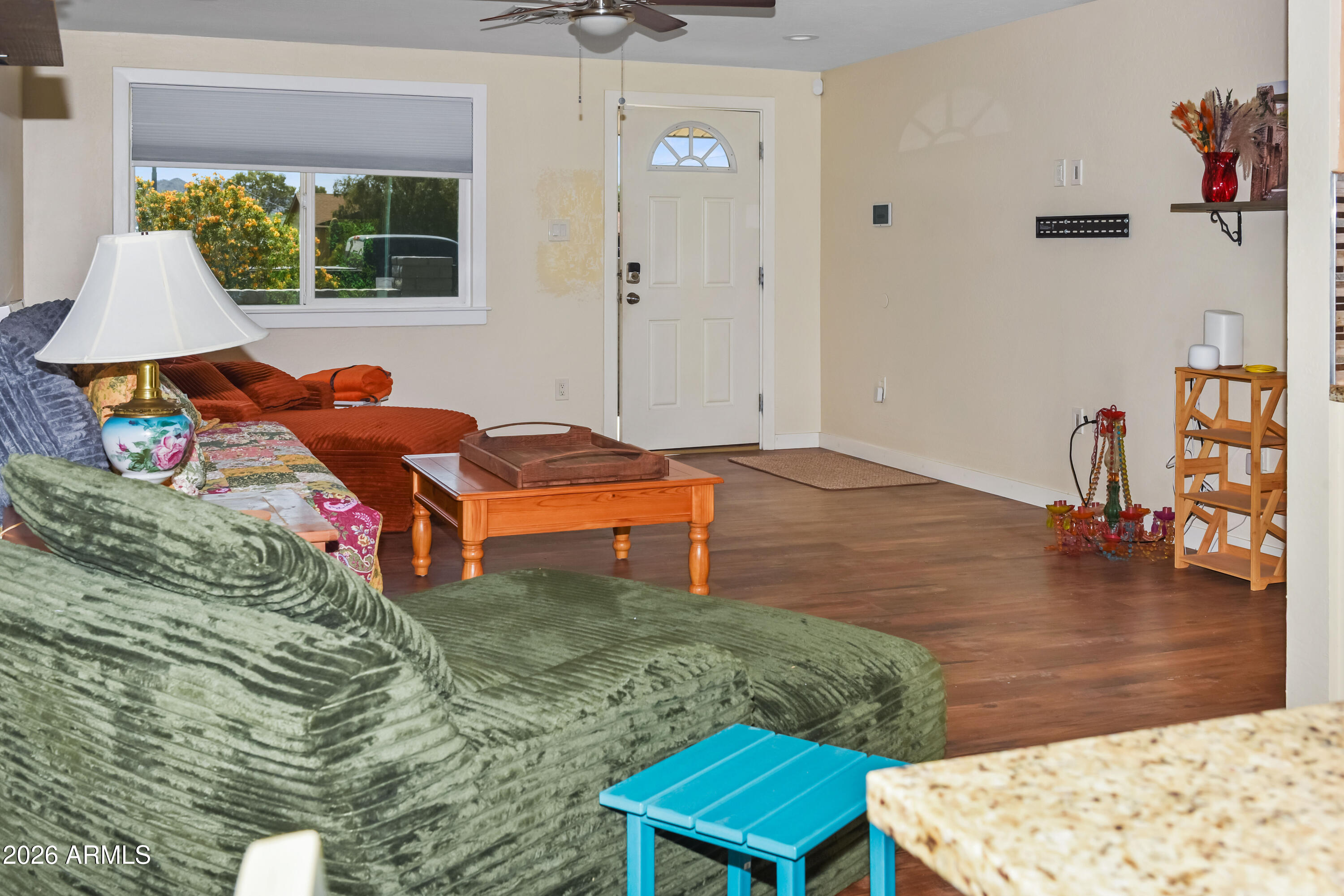 3520 East Thunderbird Road Phoenix, AZ 85032 - Photo 2 of 22 ONN_9180