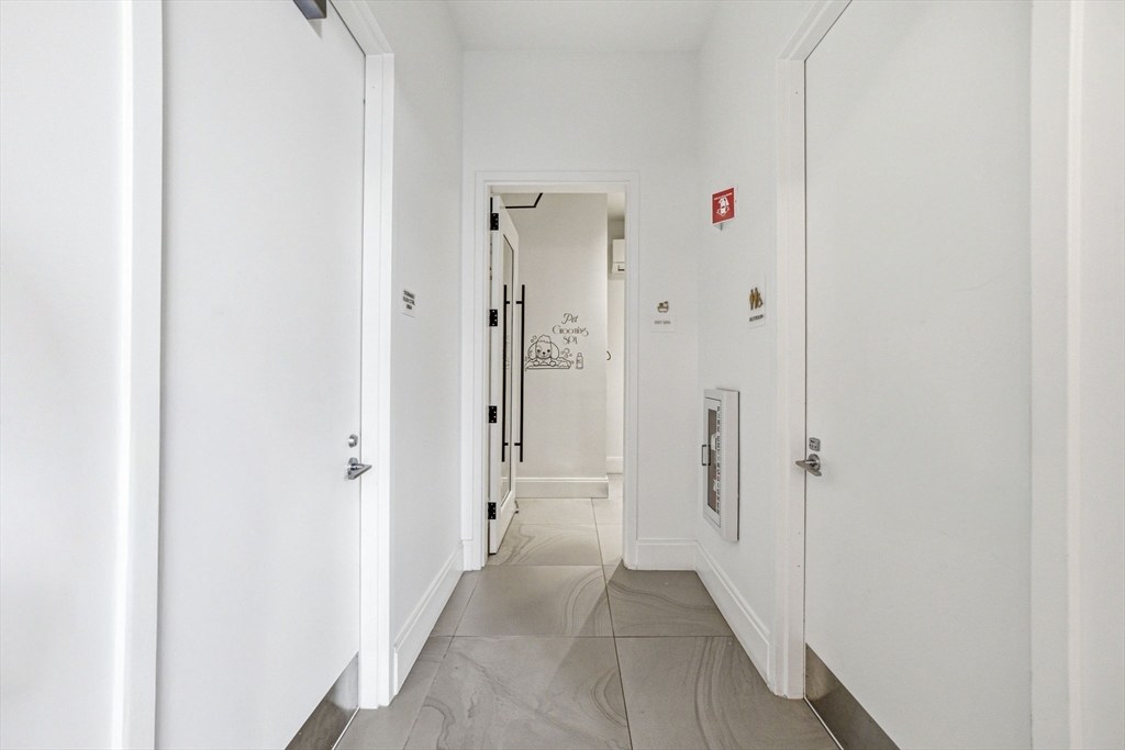 191 Washington Street, Unit 711 Boston, MA 02135 - Photo 11 of 39
