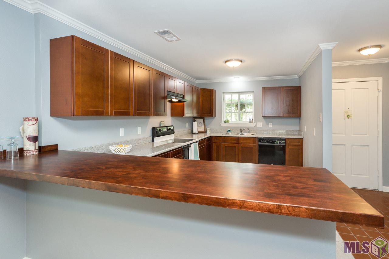 9176 Fox Run Avenue Baton Rouge, LA 70808 - Photo 3 of 19 Gallery Image 3