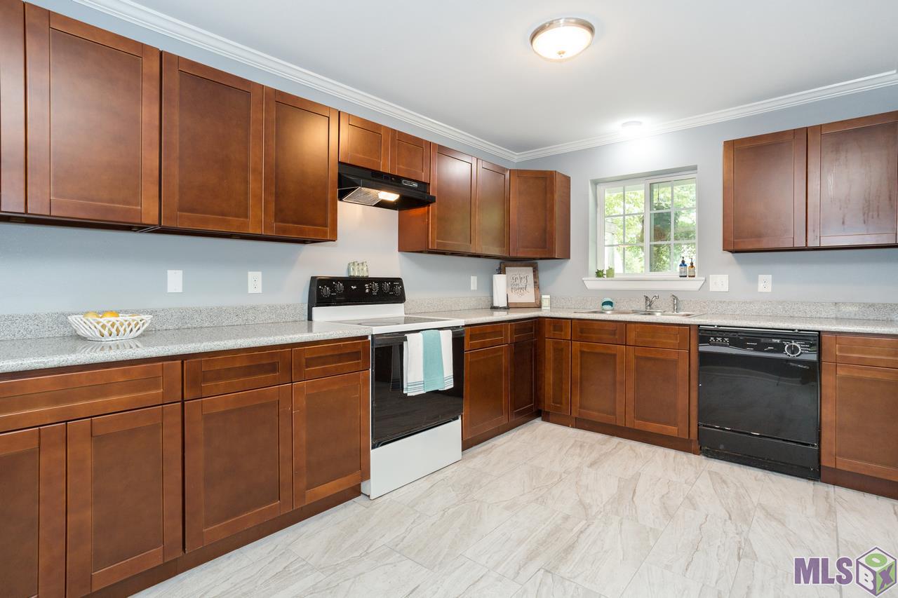 9176 Fox Run Avenue Baton Rouge, LA 70808 - Photo 4 of 19 Gallery Image 4