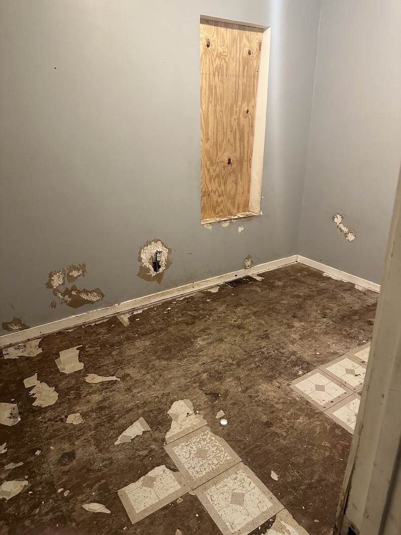 7216 South Green Street Chicago, IL 60621 - Photo 12 of 19