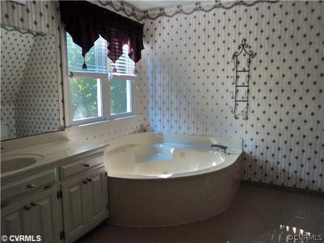 14521 Benefice Ridge Chesterfield, VA 23838 - Photo 13 of 24 Master Bath