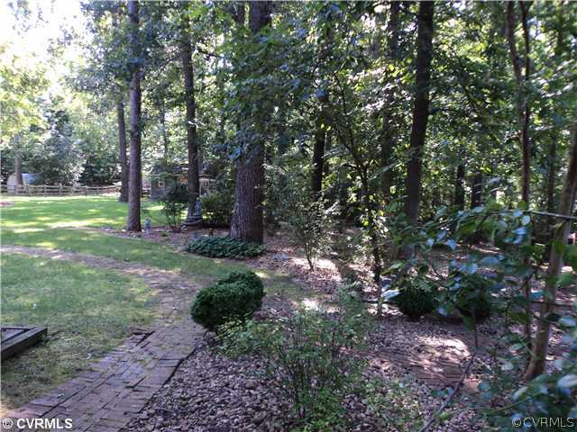 14521 Benefice Ridge Chesterfield, VA 23838 - Photo 24 of 24 Yard/Garden