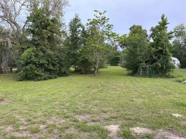 $2,500 | 5229 Northeast 56th Street, High Springs, FL 32643