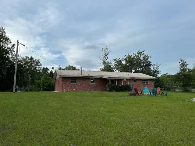 $2,500 | 5229 Northeast 56th Street, High Springs, FL 32643