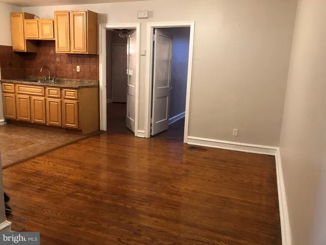 $1,000 | 7558 Mayland Street, Unit 2, Philadelphia, PA 19138