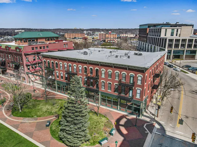 $228,000 | 222 North Kalamazoo Mall, Unit 290, Kalamazoo, MI 49007