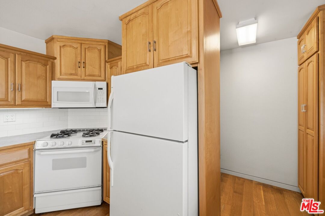 436 Via Roma Santa Barbara, CA 93110 - Photo 23 of 60 Gallery Image 23