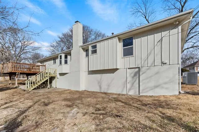 $325,000 | 8404 Willow Way, Raytown, MO 64138