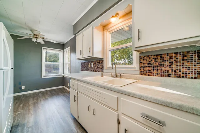 $175,000 | 417 27th Street, Rockford, IL 61108