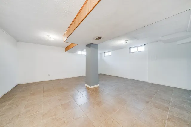 $175,000 | 417 27th Street, Rockford, IL 61108