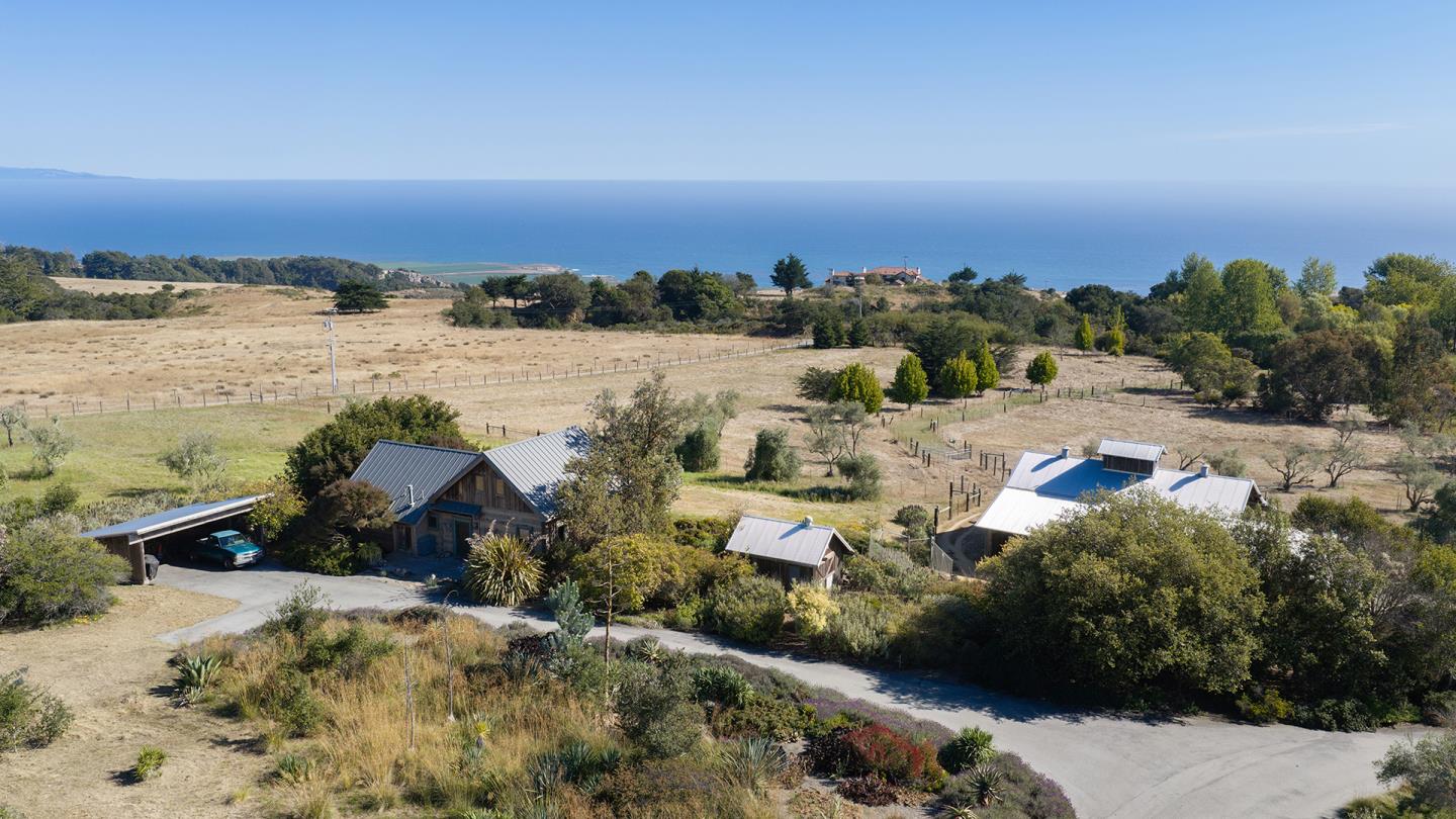 945 Back Ranch Road Santa Cruz, CA 95060 - Photo 10 of 31 Gallery Image 10