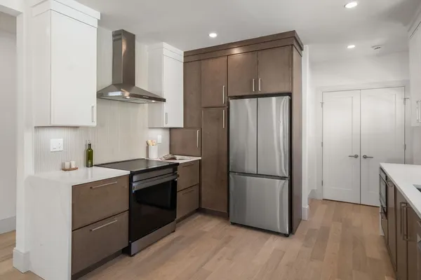 $2,450,000 | 10-12 Clyde Road, Watertown, MA 02472